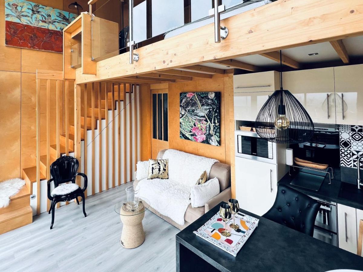 Cottages Antoinette Chigny-les-Roses Exterior foto