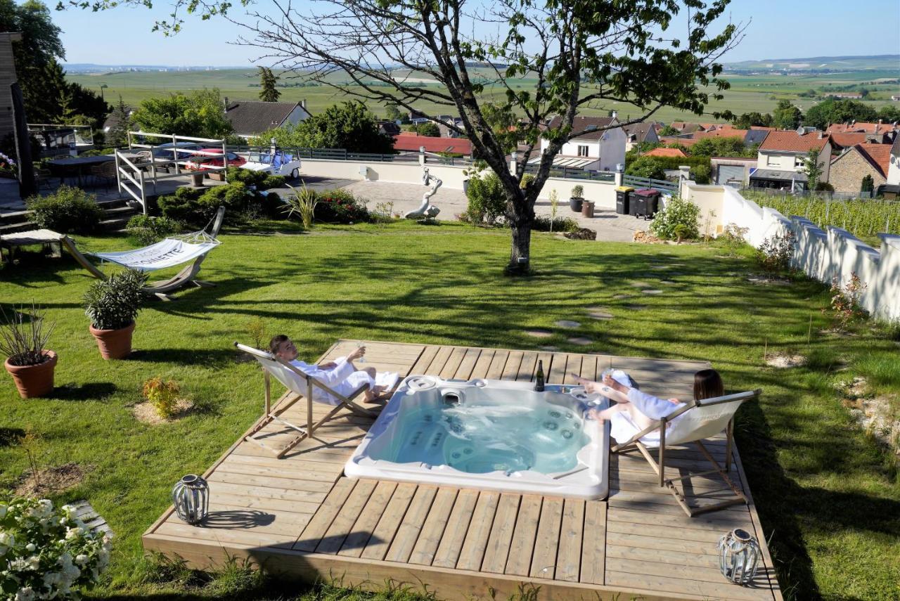 Cottages Antoinette Chigny-les-Roses Exterior foto